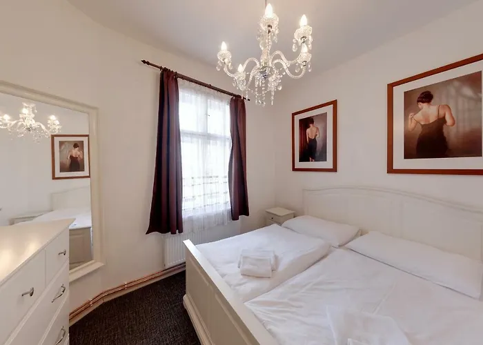 Apartmány Tábor Apartman *